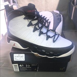 Jordan 9 Retro